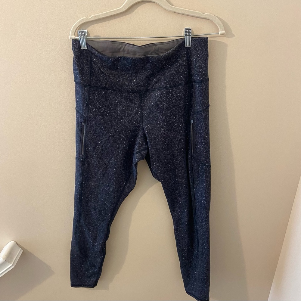 Athleta Speckled Black Leggings